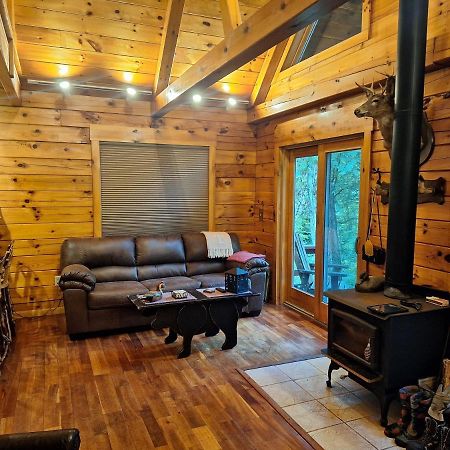 Neshannock Creekside Log Cabin Volant Exterior foto