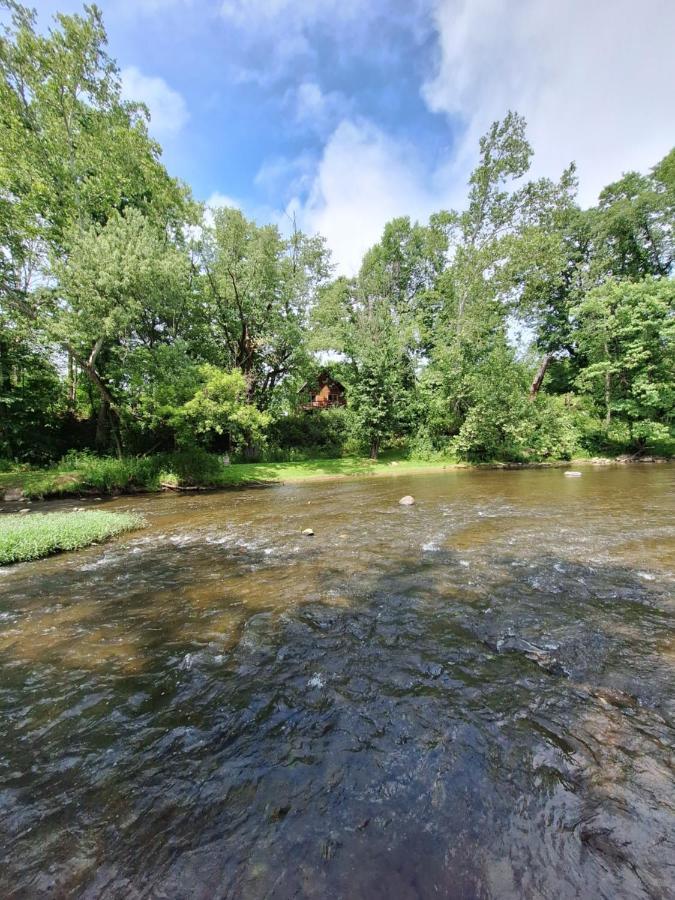 Neshannock Creekside Log Cabin Volant Exterior foto